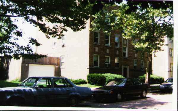 6120-6122 N Hamilton Ave in Chicago, IL - Building Photo - Building Photo