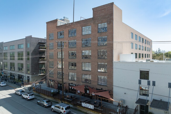 Warehouse Artist Lofts in Sacramento, CA - Building Photo - Building Photo