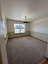 517 Emerald Ln SE in Rainier, WA - Building Photo - Building Photo