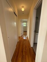 324 Strawberry Hill Ave in Norwalk, CT - Building Photo - Building Photo