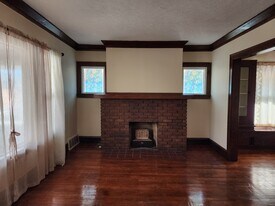 1382 Webb Rd, Unit 1382 Webb RD in Lakewood, OH - Building Photo