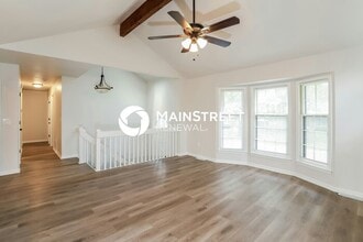 1615 SE 7th Terrace in Lee's Summit, MO - Foto de edificio - Building Photo