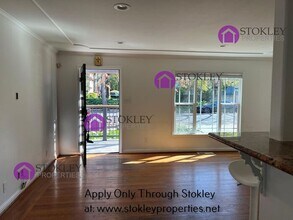 2427 Sycamore Ave in Concord, CA - Building Photo - Building Photo