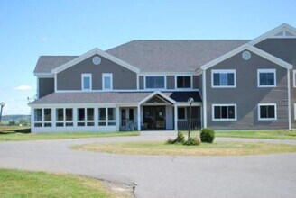 95 Hughes Rd in Mapleton, ME - Building Photo - Building Photo