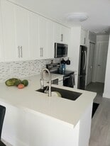 5301 NE 18th Ave, Unit 2