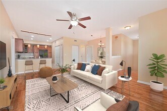 6361 Aragon Way in Ft. Myers, FL - Building Photo - Building Photo