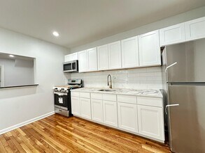 5312 W Thompson St in Philadelphia, PA - Building Photo - Building Photo