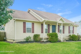 203 Pagoda Ct in Shepherdsville, KY - Building Photo - Building Photo