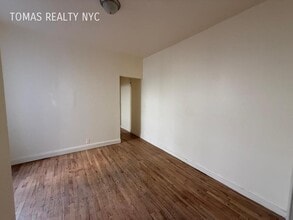 1390 Boston Rd in Bronx, NY - Building Photo - Building Photo