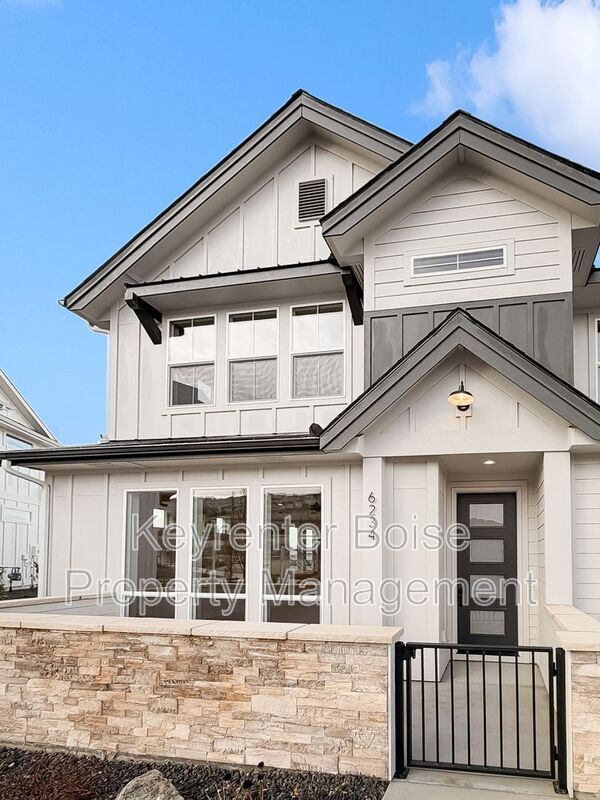 6234 N Holly Spgs Ln in Eagle, ID - Building Photo - Building Photo