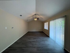 2524 Chaparral Trail in Austin, TX - Building Photo - Building Photo