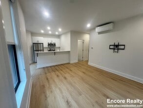 69 Bailey St in Boston, MA - Building Photo - Building Photo