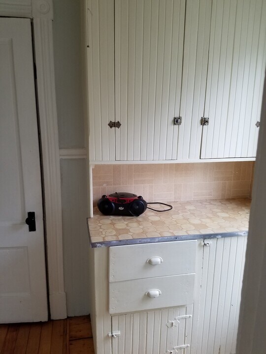3 Grace Ct in Bangor, ME - Building Photo