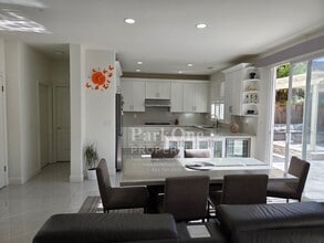 4782 Newhaven St in Dublin, CA - Building Photo - Building Photo