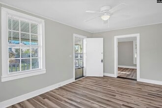 203 Augusta St in West Columbia, SC - Building Photo - Building Photo