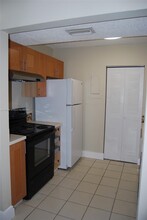 630 NW 114th Ave in Doral, FL - Building Photo - Building Photo