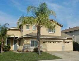 9525 River Rose Way in Sacramento, CA - Building Photo