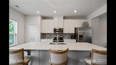 4424 Carteret St in Charlotte, NC - Building Photo - Building Photo