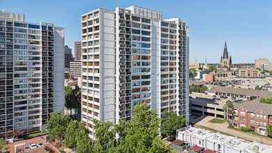 410 W 7th St in Tulsa, OK - Building Photo - Building Photo