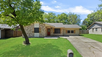 3502 S Dakota Dr in Sherman, TX - Building Photo