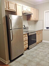 218 Barfield Ave SW in Atlanta, GA - Building Photo - Building Photo