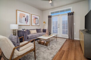 Acero in San Antonio, TX - Building Photo