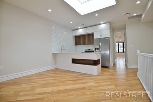 648 Chauncey Street in Brooklyn, NY - Building Photo - Floor Plan