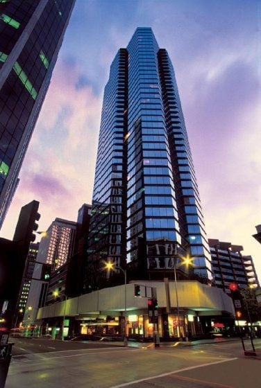 1088 Bishop St in Honolulu, HI - Foto de edificio - Building Photo