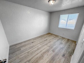 3007 S 3200 W in West Valley City, UT - Building Photo - Building Photo