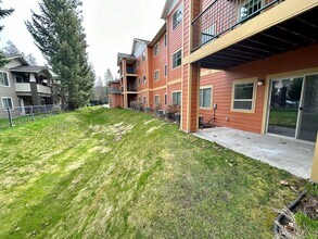 6850 N Spurwing Loop in Coeur d'Alene, ID - Building Photo - Building Photo