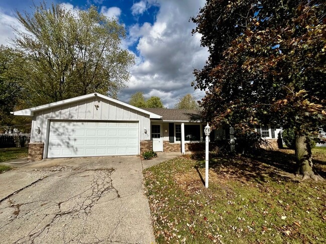 property at 6423 Ashbrook Dr