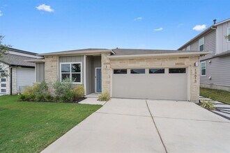 13613 Baileyfield Dr in Pflugerville, TX - Building Photo - Building Photo