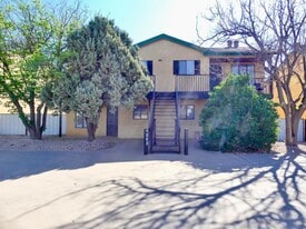 1202 Aspen St in Andrews, TX - Building Photo