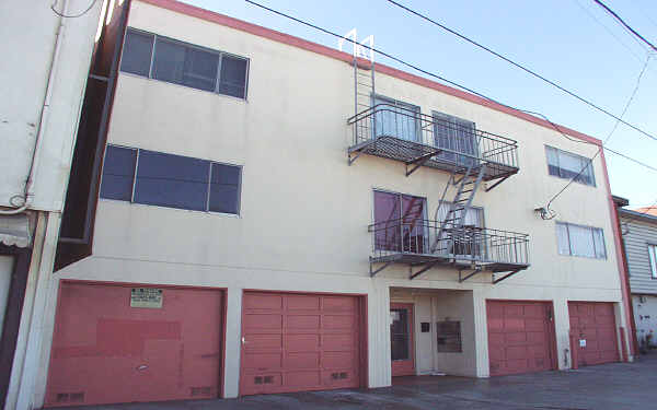 5717 Mission St in San Francisco, CA - Building Photo - Building Photo