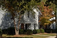 Lenox East in Durham, NC - Foto de edificio - Building Photo