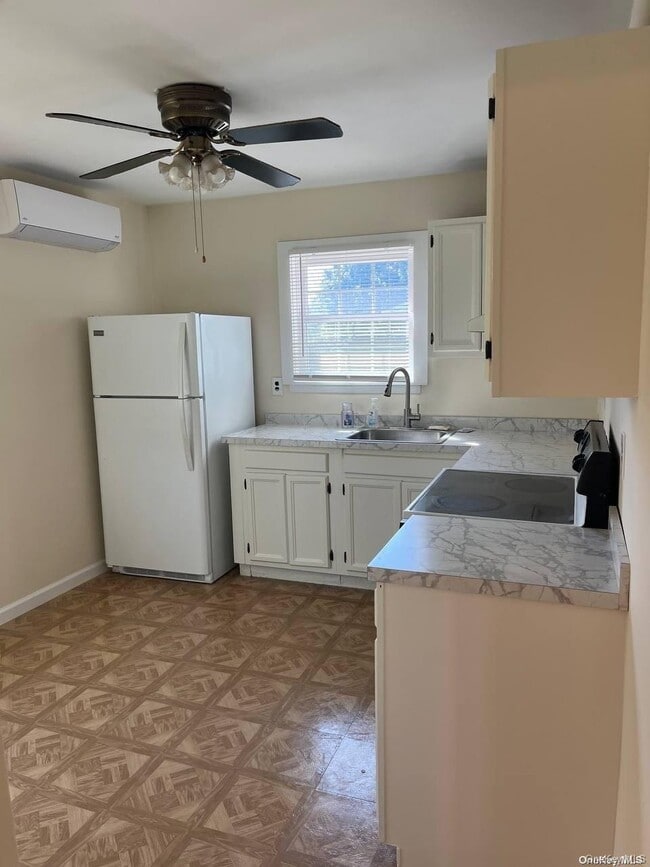 property at 20 Sprat St