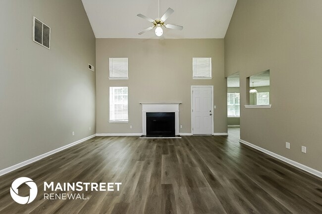 117 Meadow Creek Ct in Hampton, GA - Building Photo - Building Photo