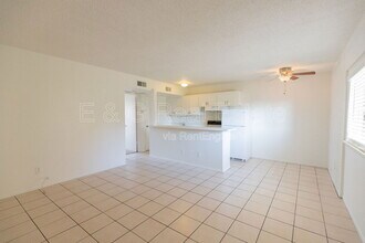 1722 E Ocotillo Rd in Phoenix, AZ - Building Photo - Building Photo