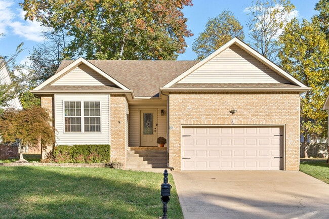 property at 525 Parkvue Village Way