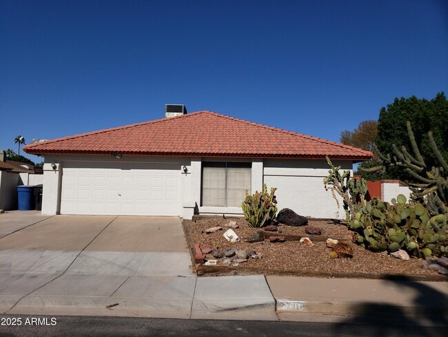 property at 2708 W Gila Ln