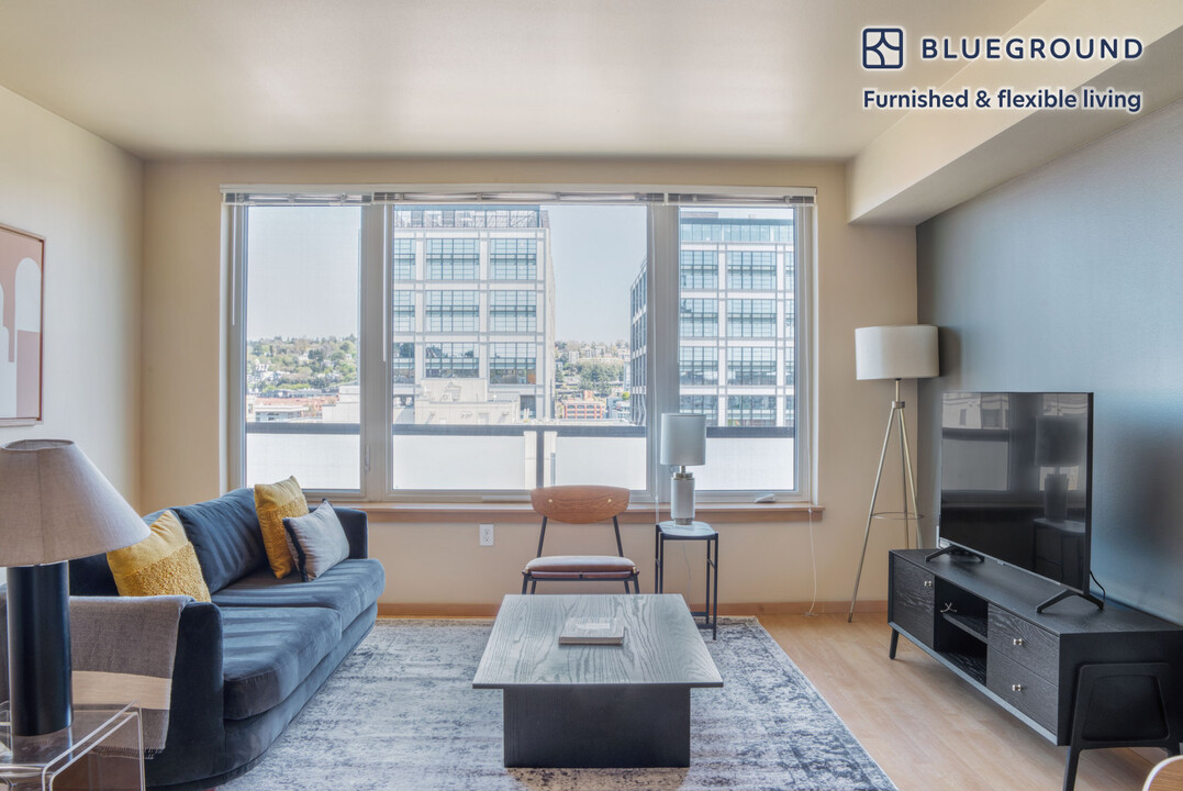708 6th Ave N, Unit FL6-ID574 in Seattle, WA - Building Photo
