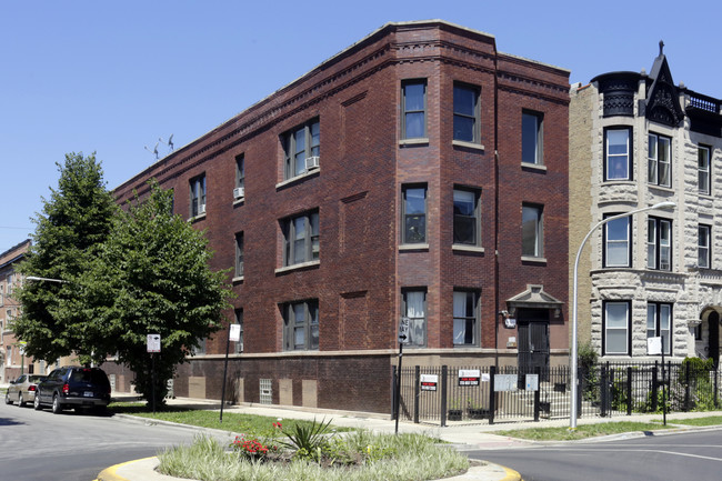 1500 N Rockwell St in Chicago, IL - Building Photo - Building Photo