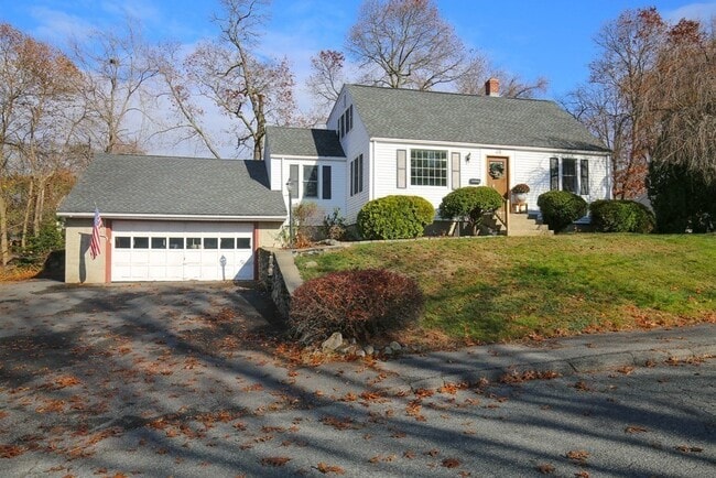 113 Benjamin Rd