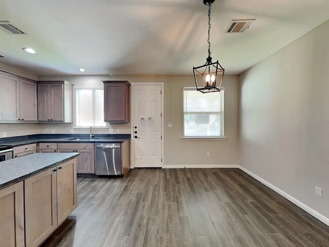 187 Holly St in Georgetown, TX - Building Photo - Building Photo