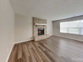 1607 Blankenship Dr in Indianapolis, IN - Building Photo - Building Photo