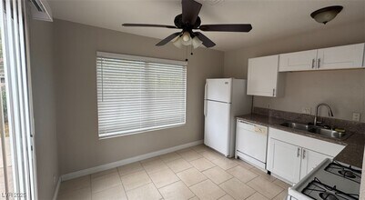 4754 Willow Crest Ave in Las Vegas, NV - Building Photo - Building Photo