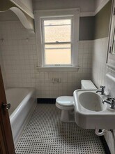 2330 N 61st St in Wauwatosa, WI - Building Photo - Building Photo