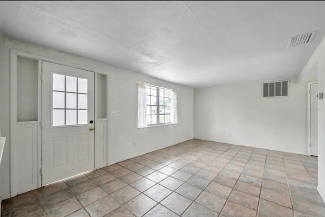 4301 Belleville Ave in Holiday, FL - Building Photo - Building Photo