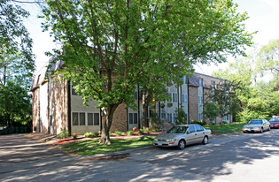 Greenway Commons Apartments