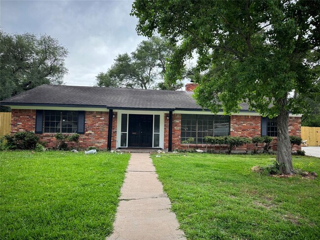 property at 5250 Stillbrooke Dr